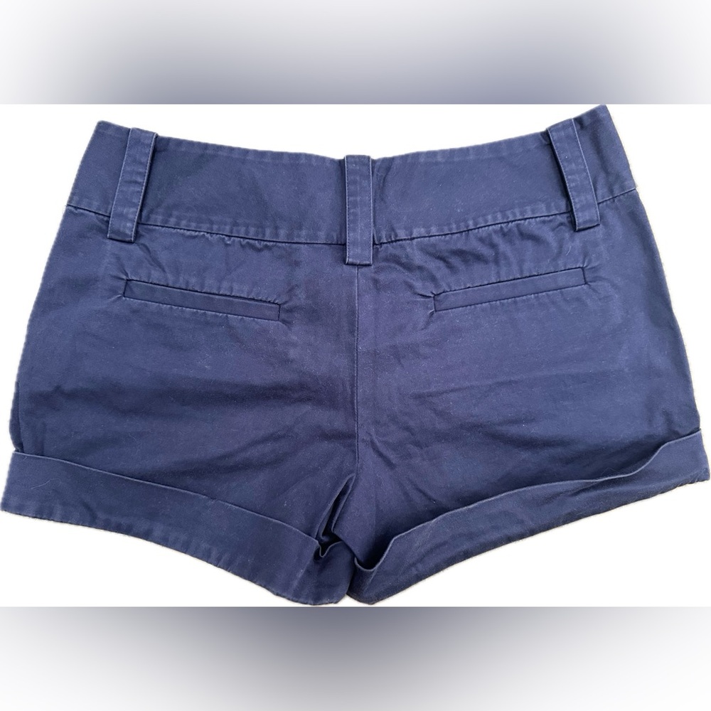 Alice + Olivia Bergdorf Goodman Navy Shorts - Picture 2 of 5